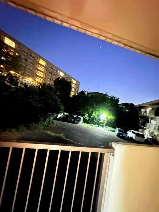 物件内観写真15　(室内からの展望)