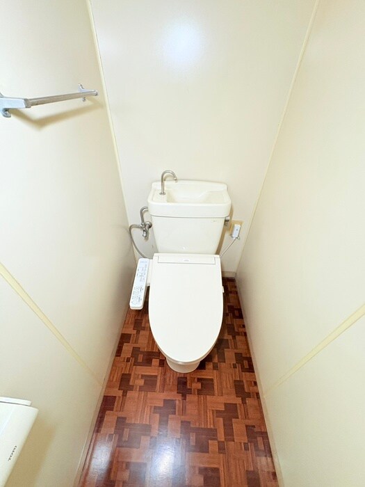 物件内観写真18　(トイレ)