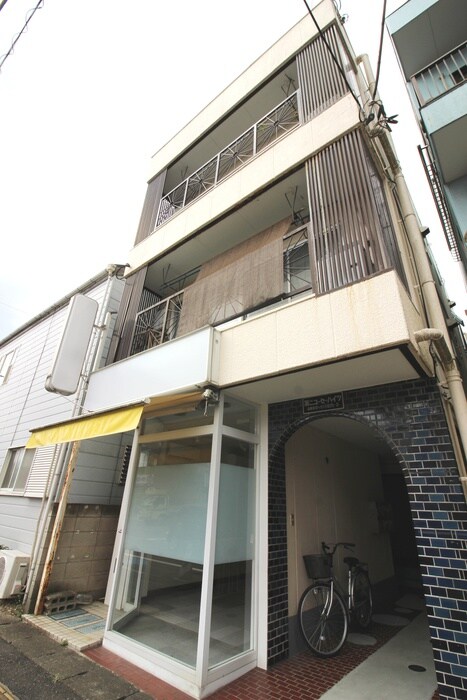 物件外観写真2　(外観写真)