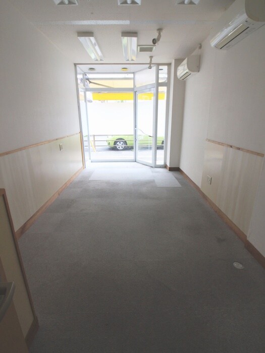 物件内観写真12　(居室)