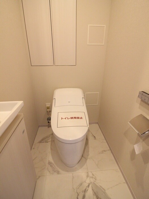 物件内観写真12　(トイレ)