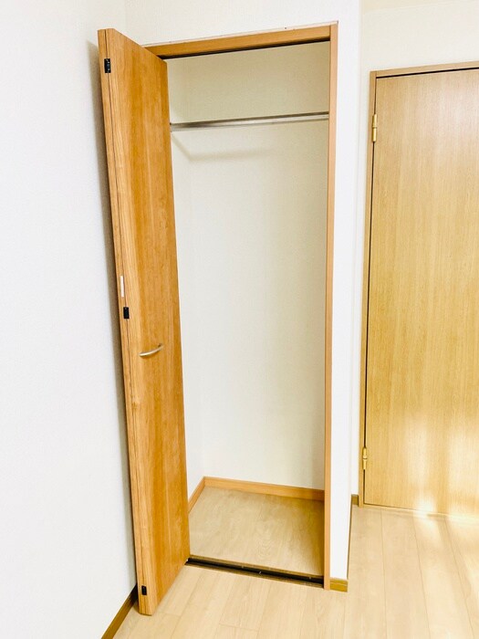 物件内観写真10　(収納)