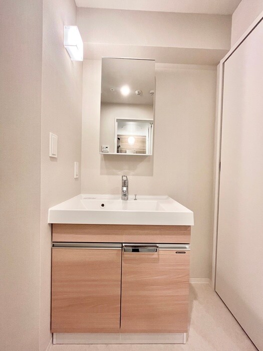 物件内観写真14　(洗面)