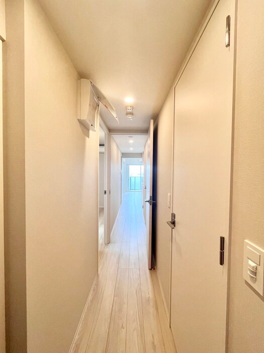 物件内観写真19　(廊下)