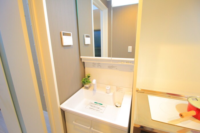 物件内観写真14　(洗面)