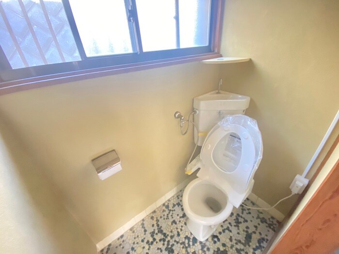 物件内観写真13　(トイレ)