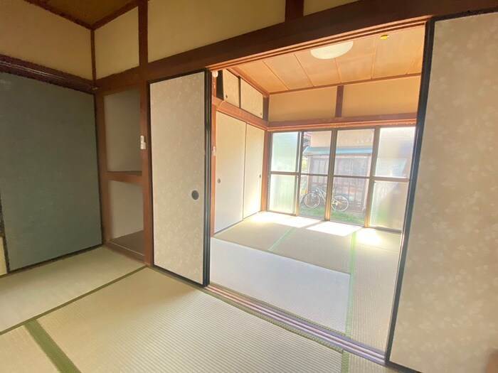 物件内観写真15　(居室)