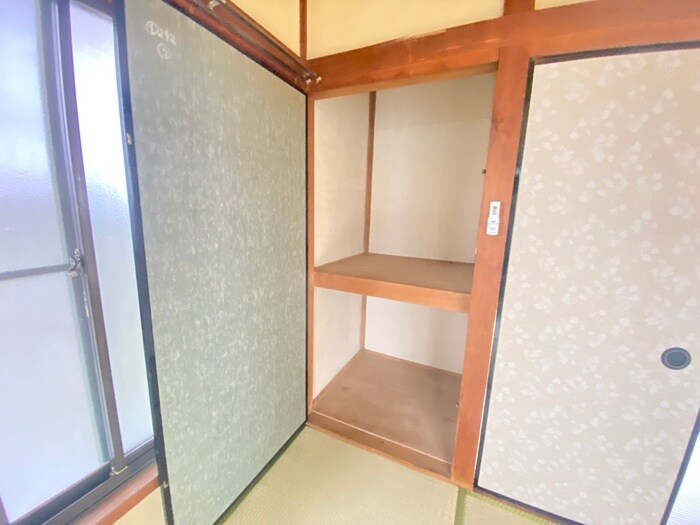 物件内観写真18　(収納)