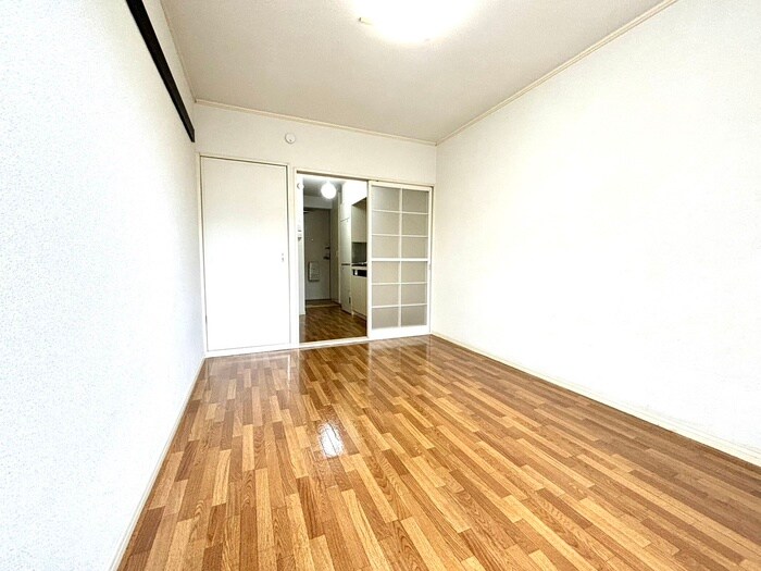 物件内観写真9　(居室)