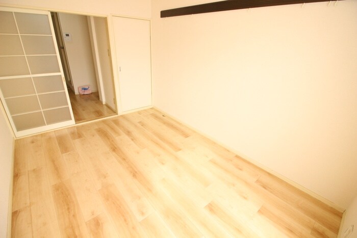 物件内観写真9　(居室)
