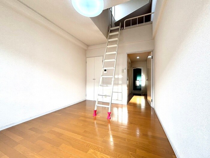 物件内観写真9　(居室)