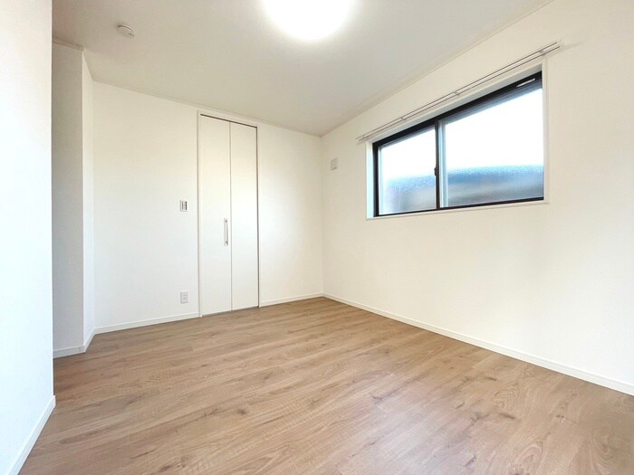 物件内観写真22　(居室)