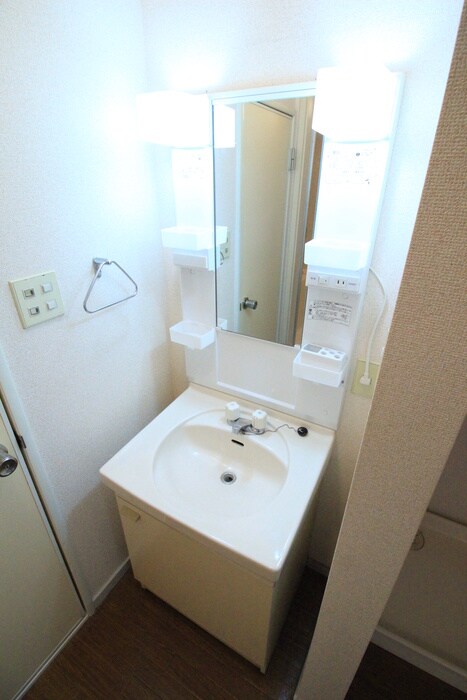 物件内観写真9　(洗面)