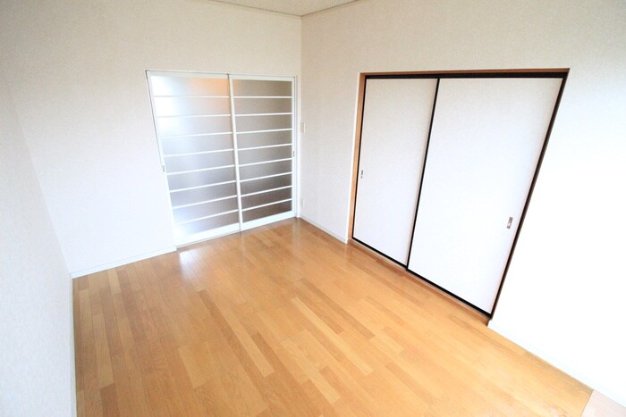 物件内観写真18　(居室)