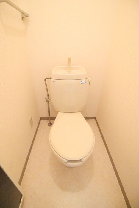 物件内観写真15　(トイレ)