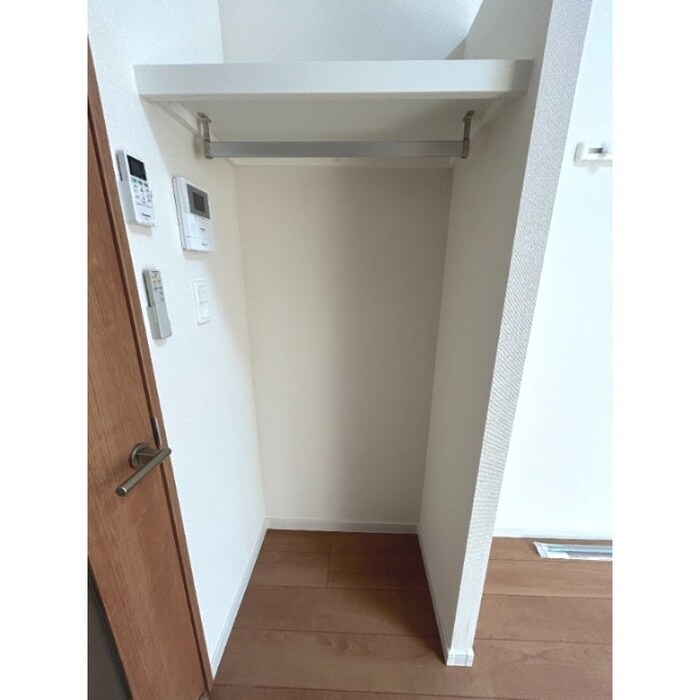 物件内観写真12　(収納)