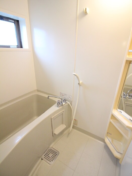 物件内観写真10　(バス／シャワールーム等)