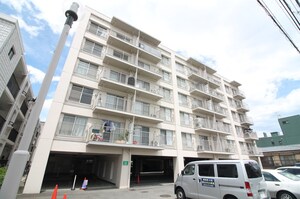 岩崎マンション外観写真