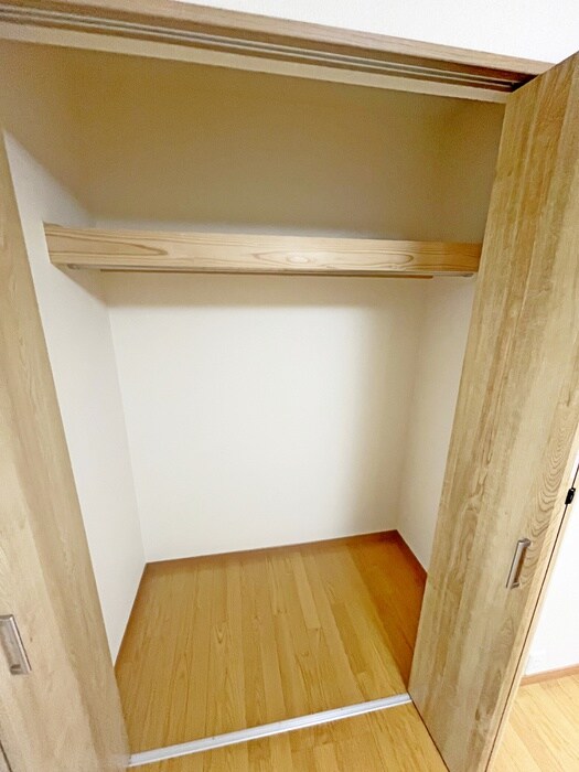 物件内観写真11　(収納)