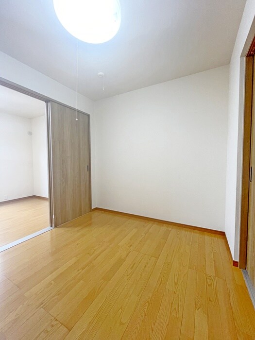 物件内観写真14　(居室)