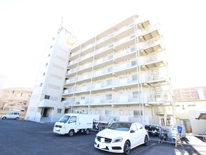 メゾンケイユー外観写真