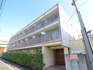 シャルルコ－ト成増外観写真