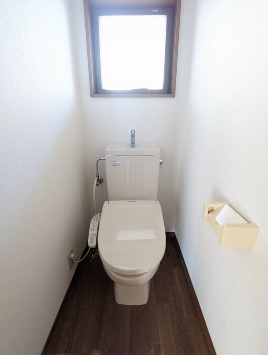 物件内観写真10　(トイレ)