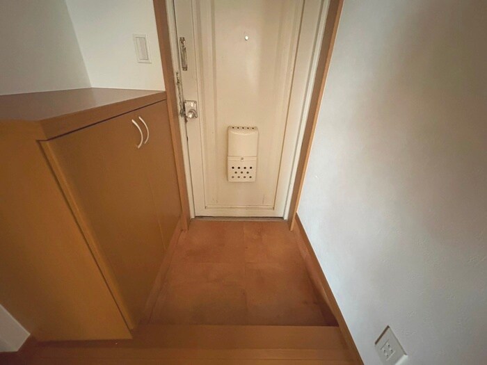 物件内観写真22　(玄関)
