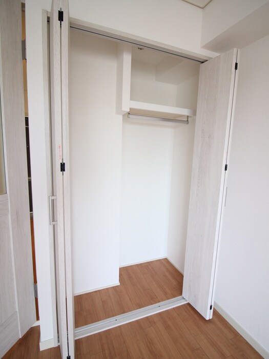 物件内観写真11　(収納)