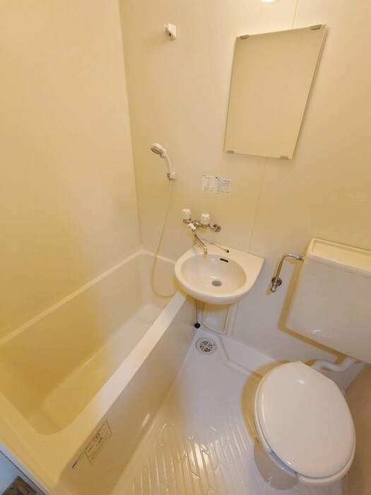 物件内観写真12　(バス／シャワールーム等)