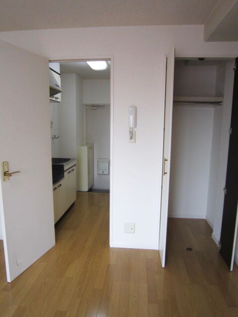 物件内観写真13　(居室)