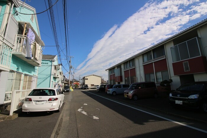 物件外観写真3　(周辺環境)