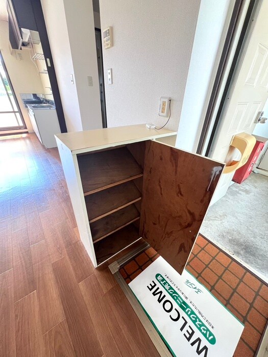 物件内観写真20　(靴箱)