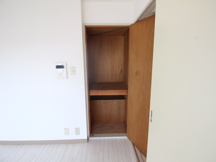 物件内観写真14　(収納)