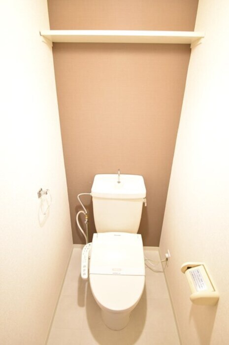 物件内観写真14　(トイレ)