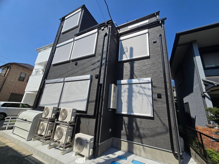 物件外観写真1　(外観写真)