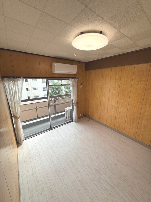 物件内観写真16　(居室)