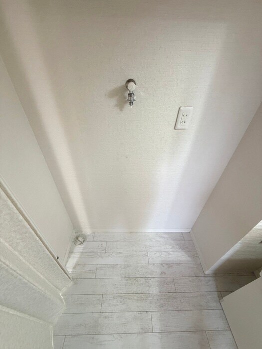 物件内観写真20　(洗濯機置場)