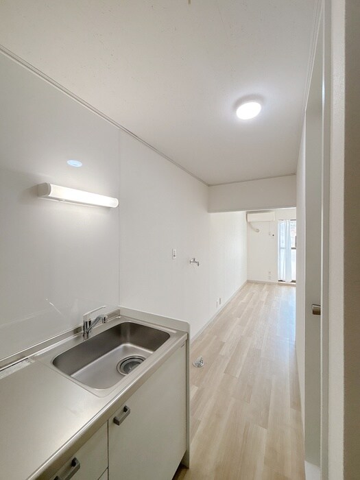 物件内観写真15　(廊下)