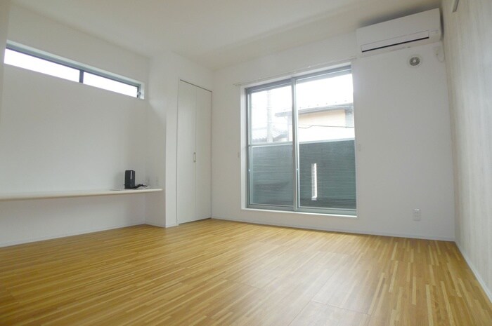 物件内観写真17　(居室)