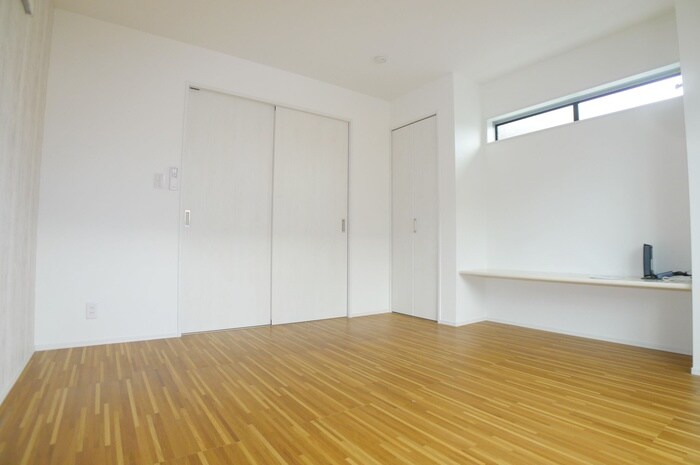 物件内観写真18　(居室)