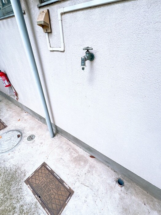 物件内観写真21　(洗濯機置場)