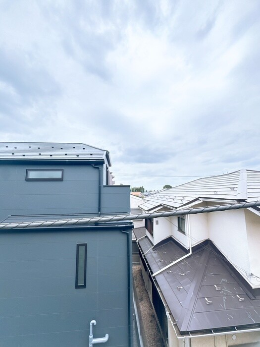 物件内観写真14　(室内からの展望)