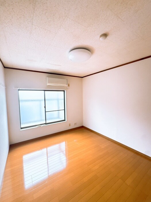 物件内観写真19　(居室)