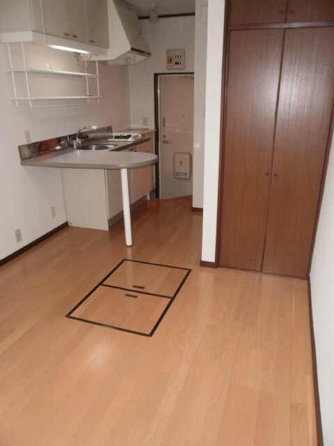 物件内観写真11　(居室)