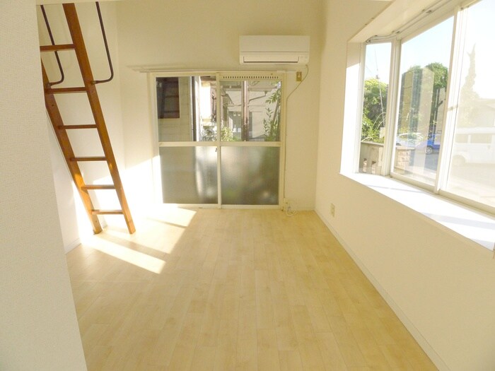 物件内観写真11　(居室)