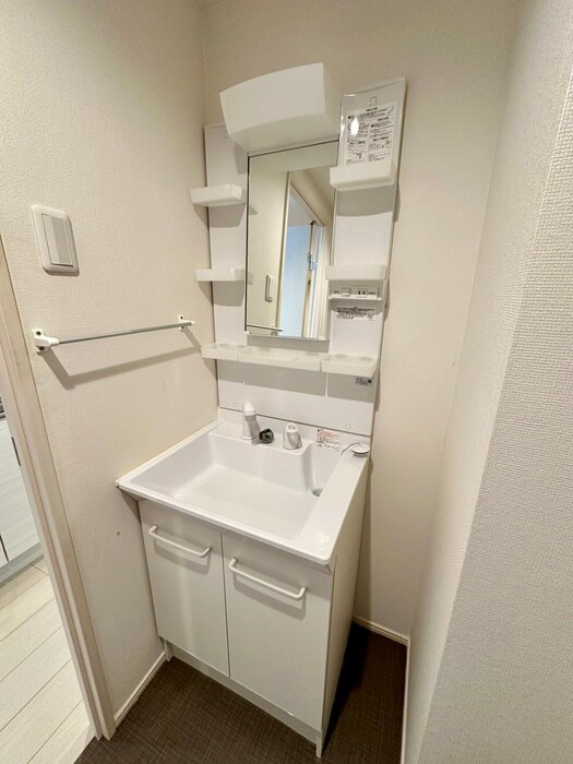 物件内観写真12　(洗面)