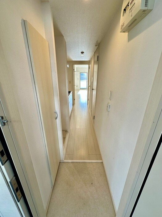 物件内観写真17　(廊下)