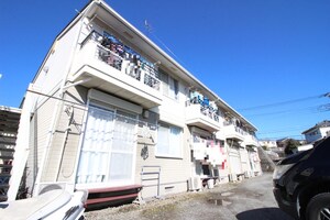 エスポワ－ルカワト外観写真