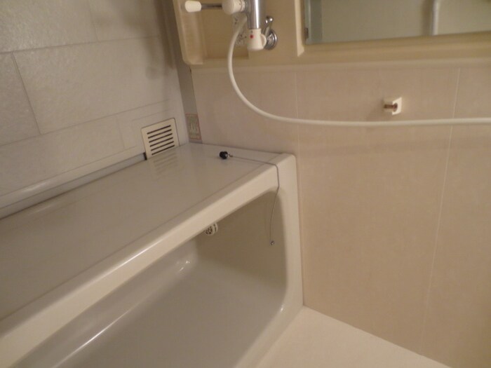 物件内観写真12　(バス／シャワールーム等)